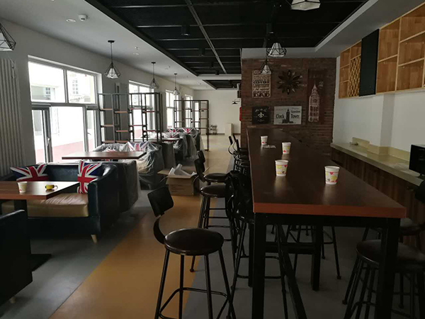 服務大廳休息區(qū)